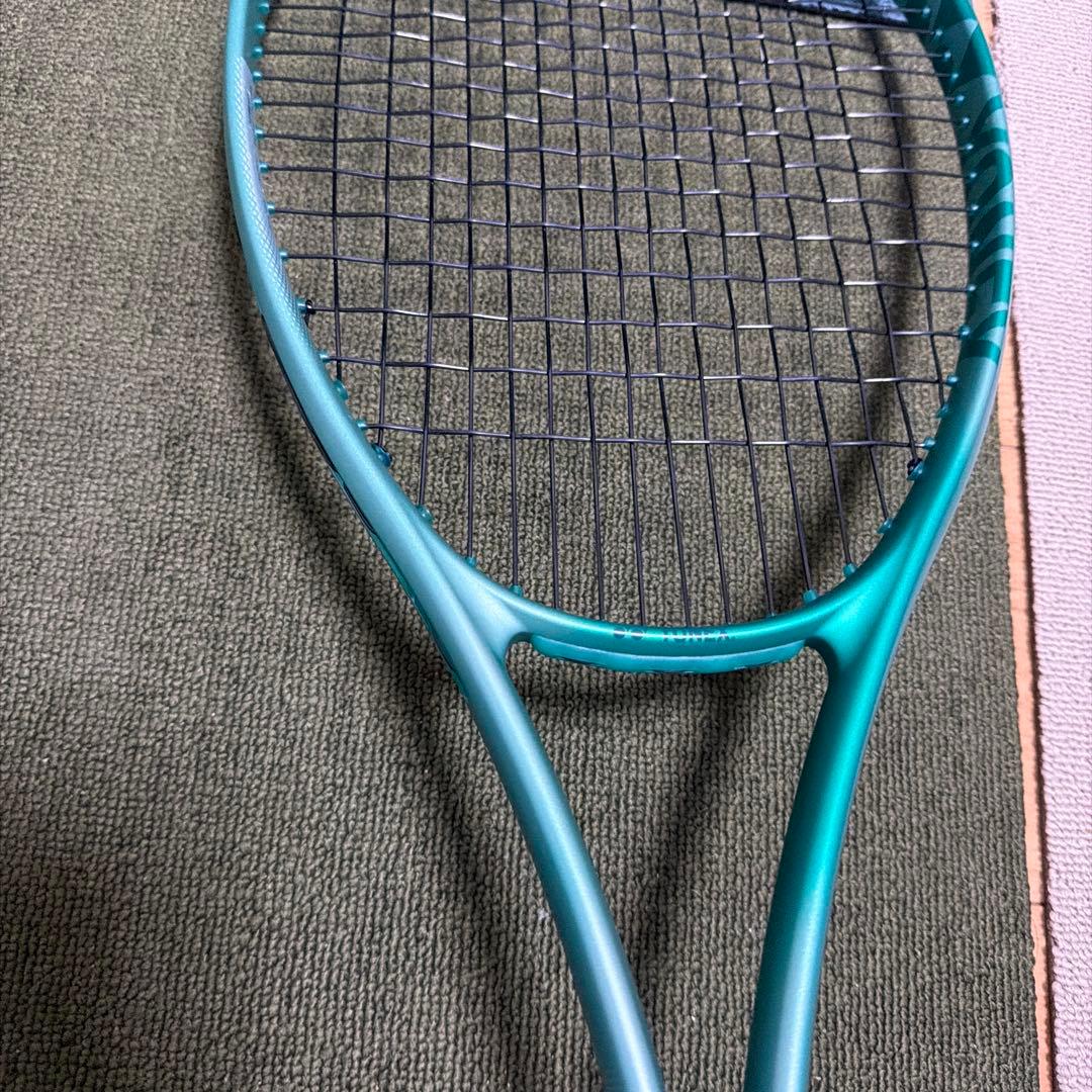13番YONEX UL-0 テニスラケット 青緑色