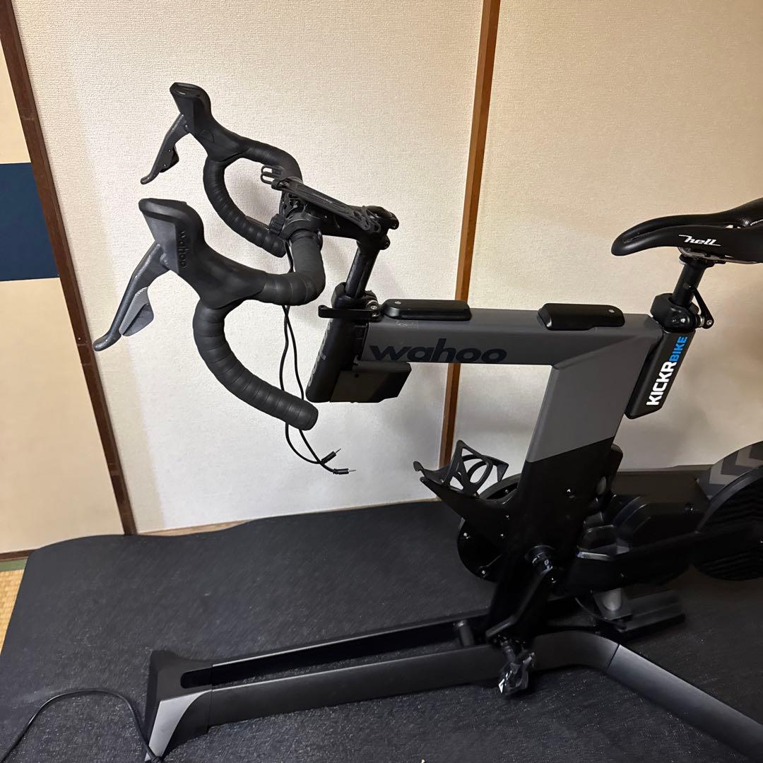 wahoo kickr bike キッカーバイク zwift