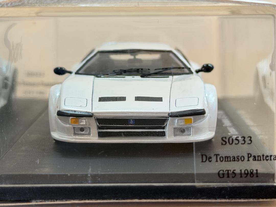 ミニカー Spark De Tomaso Pantera GT5 1981 1/43