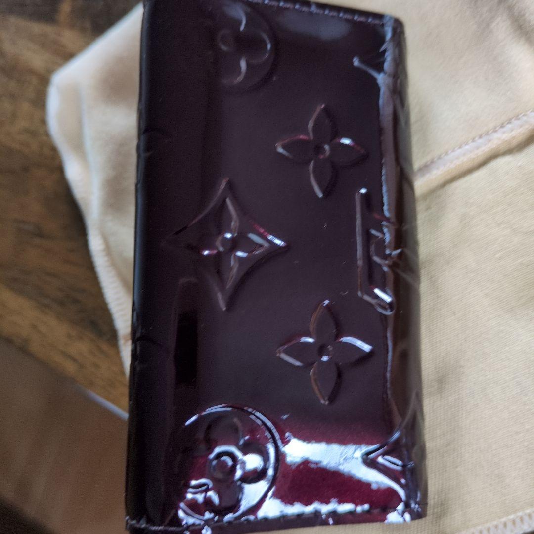 コキン 未使用　LOUIS VUITTON ミュルティクレ４ アマラント