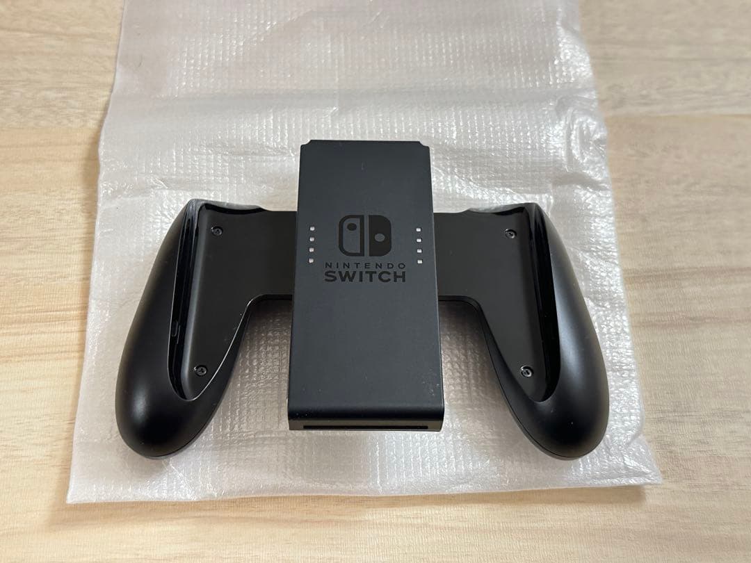 美品Nintendo Switch ジョイコン4個　充電スタンド マリオカート