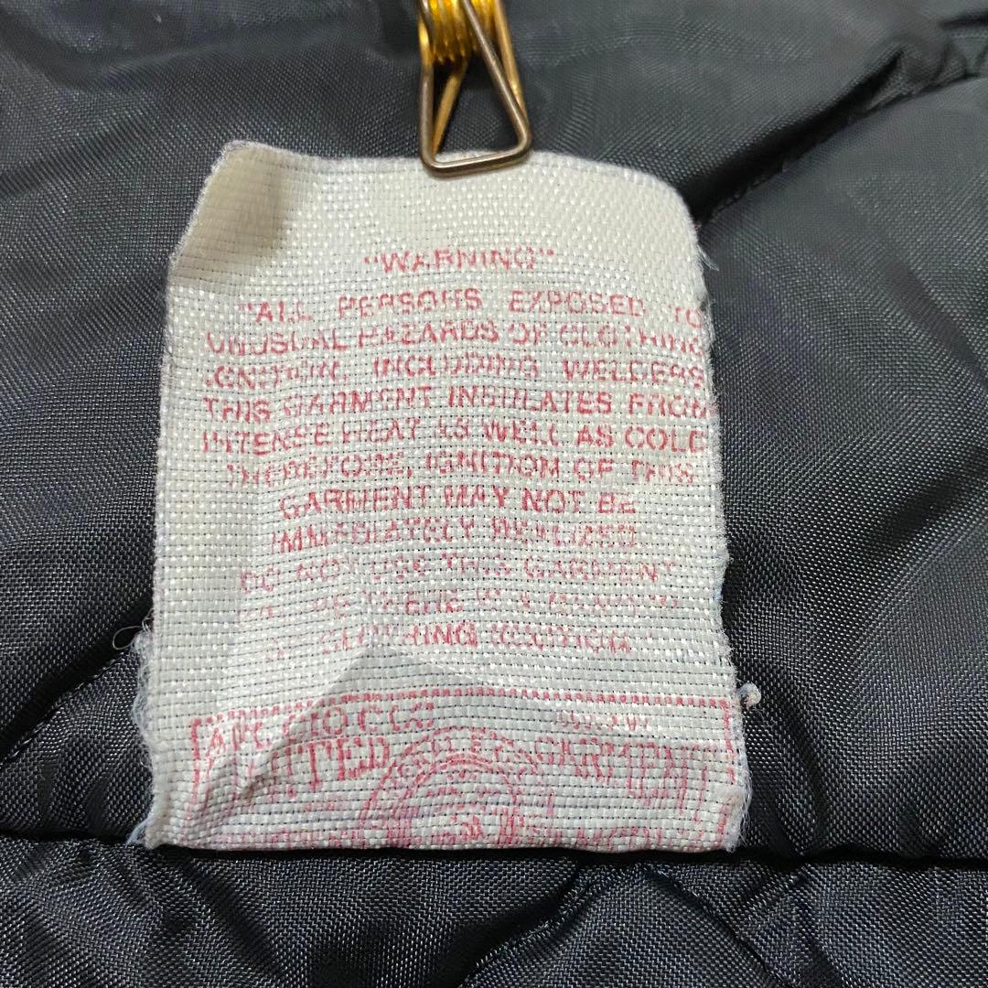Carhartt 星タグ USA製 90s ダック地 中綿 ベスト フェード