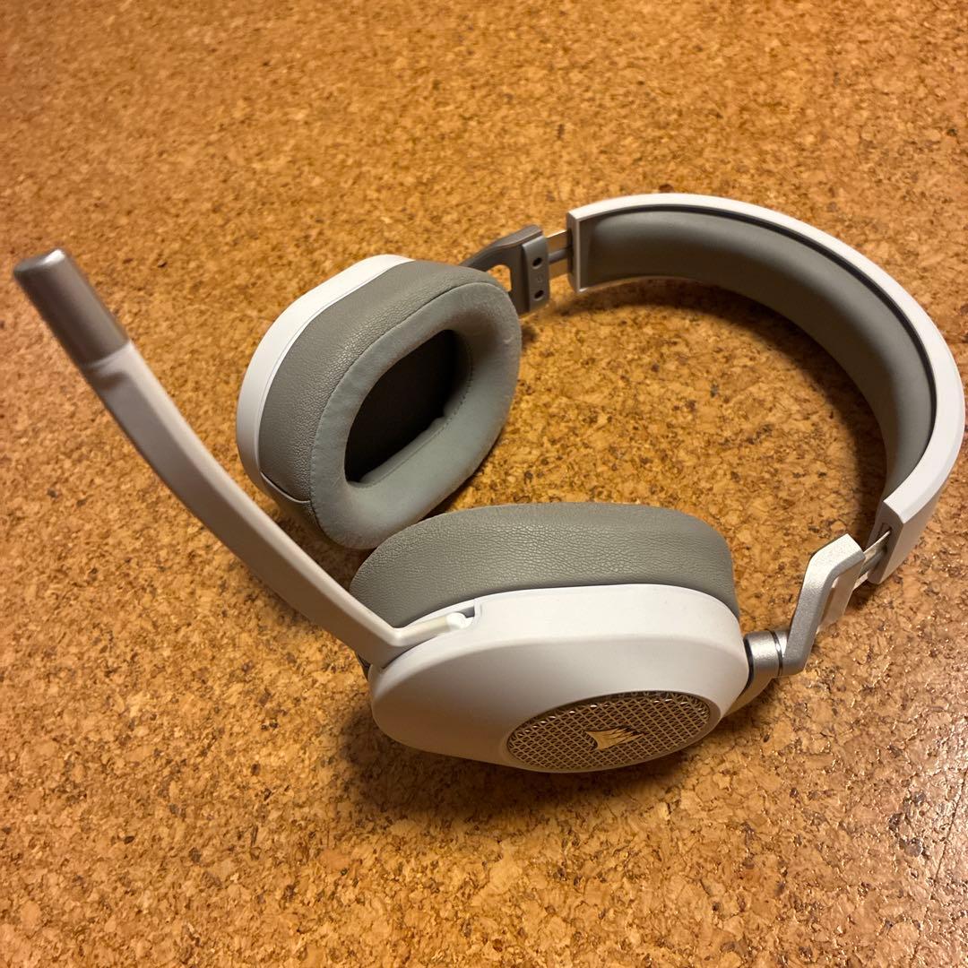 Corsair HS65 Wireless ゲーミングヘッドセットWhite