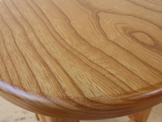 北海道手作り家具　ケヤキ（欅）材　スツール　座面一枚板