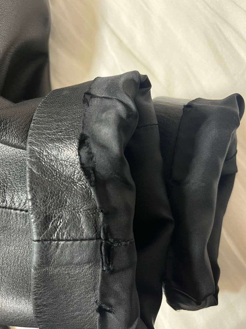 LOEWE ブラックレザーコート