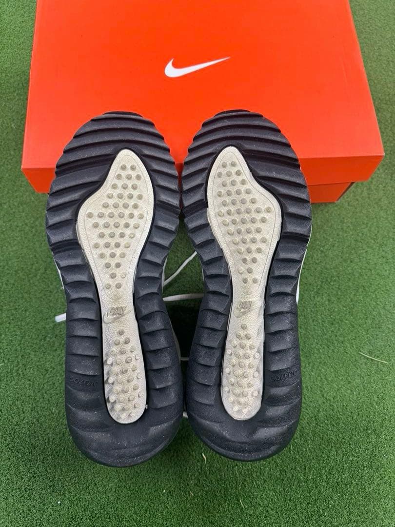 ナイキゴルフシューズ　Air Max 270Gゴルフシューズ