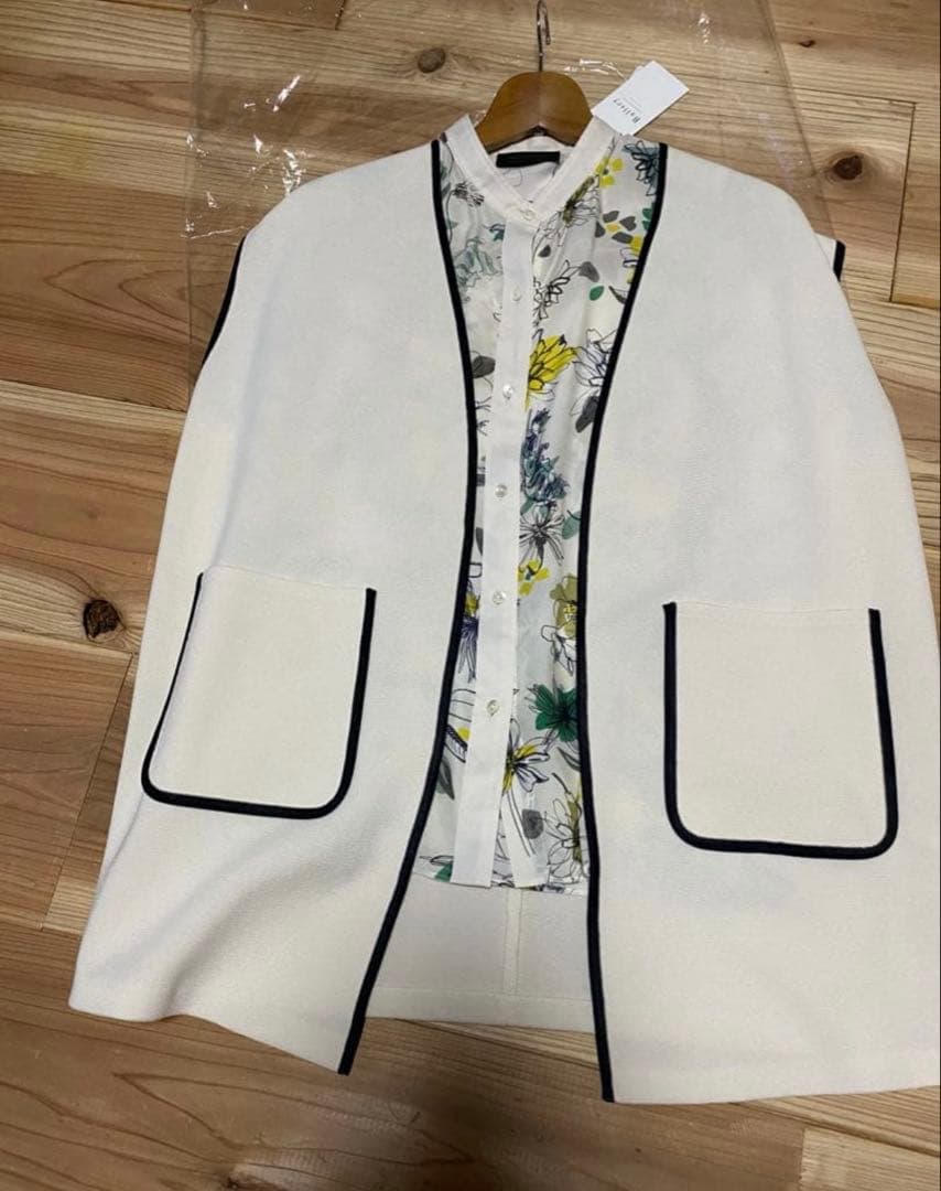 新品未使用❤︎TOMORROWLAND Ballsey ジレ