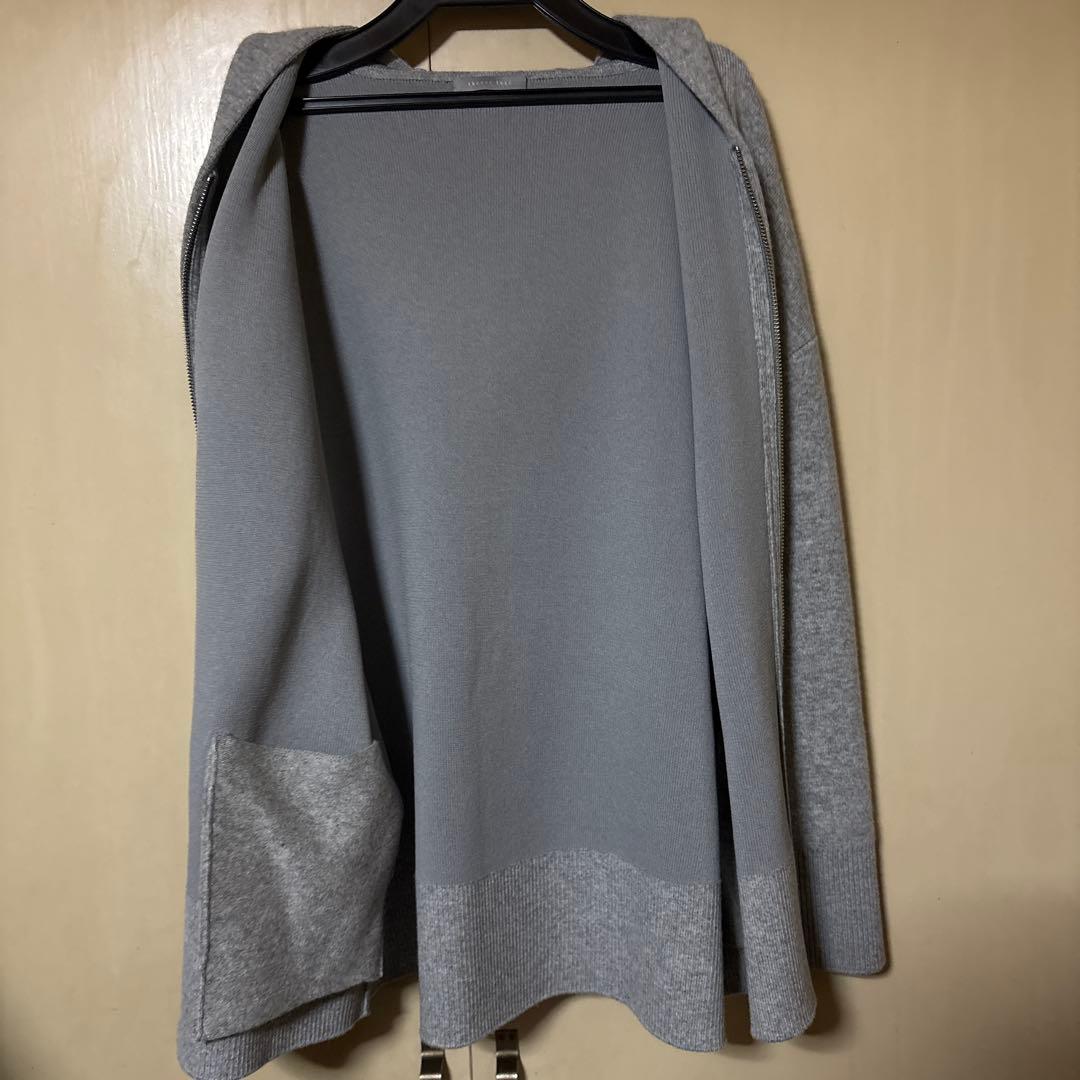 新品★ セオリーリュクスのフードニット