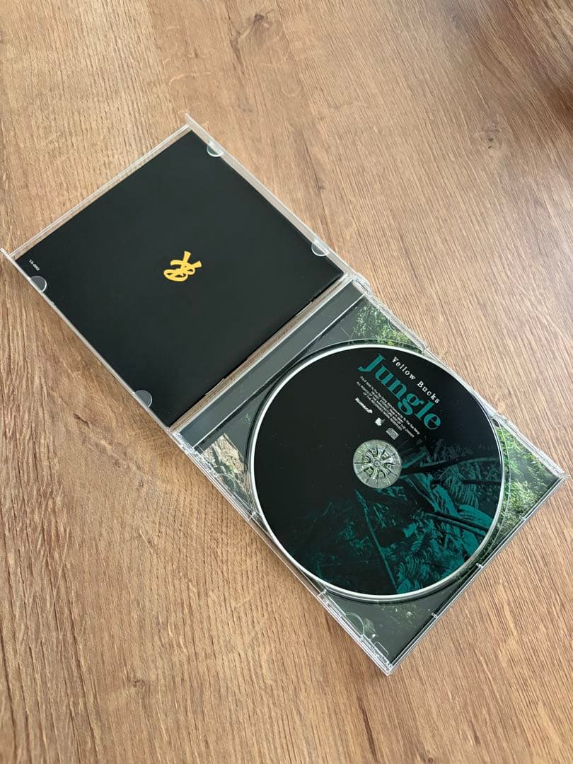 ¥ellow backs Jungle CD