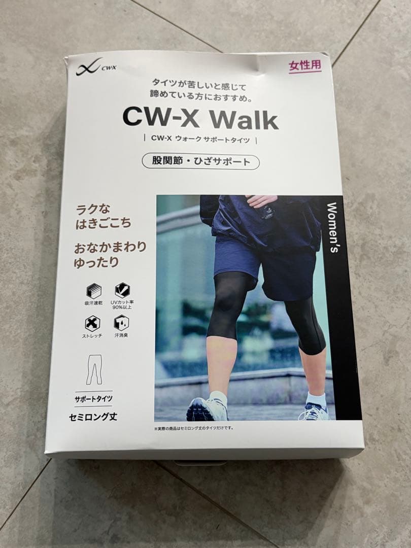 CWX レディース スポーツタイツ 7分丈Mサイズ　※ 箱が潰れあり