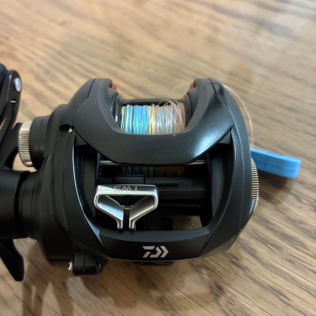 Daiwa 19タトゥーラtw 8.1:1 右ハンドル