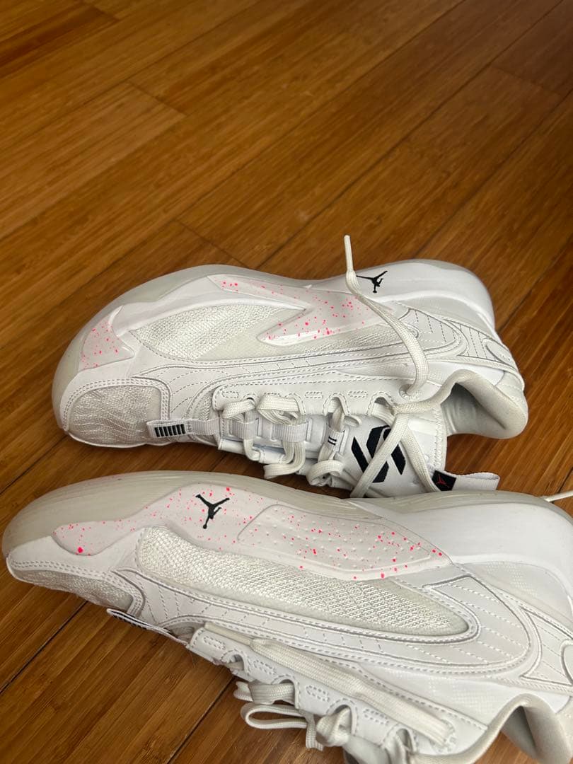 NIKE Jordan バッシュ 7.5 US ホワイト25.5センチ