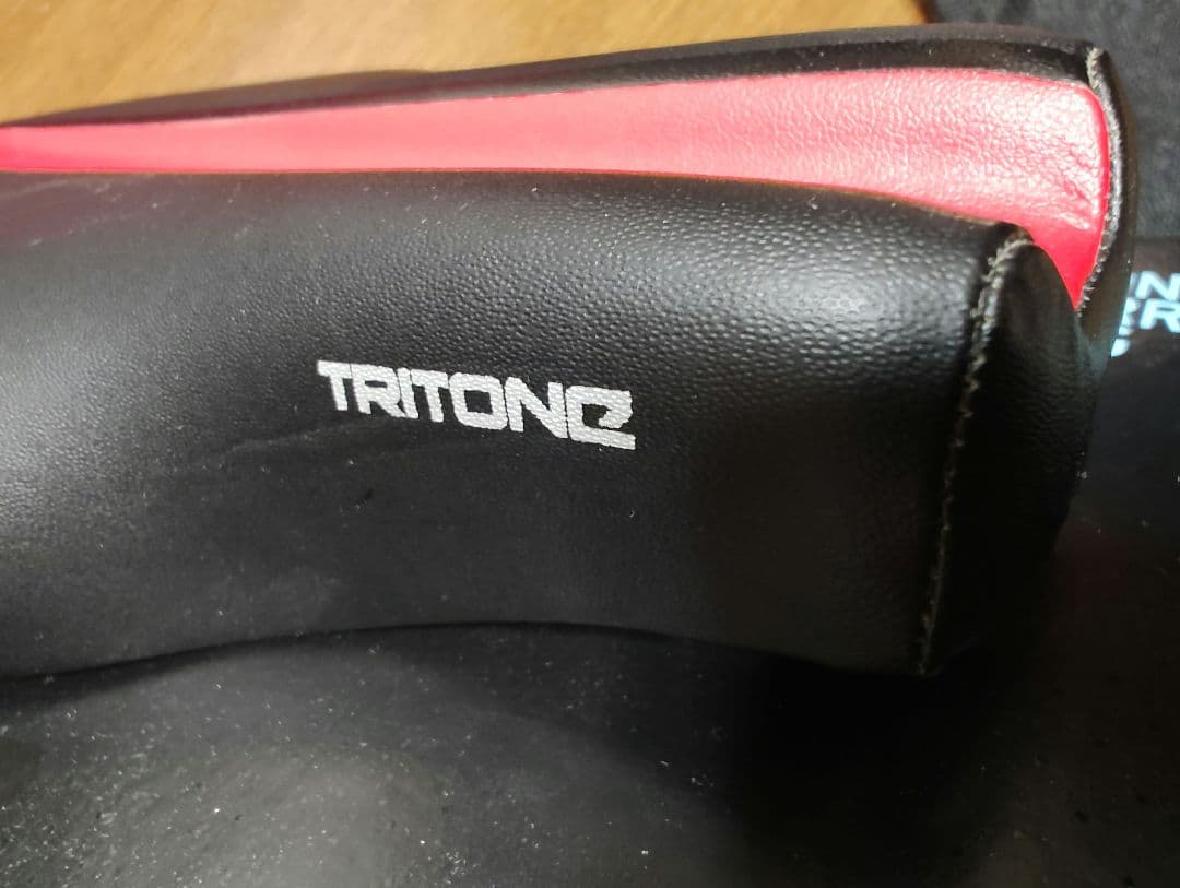 fi'zi:k Triton トライアスロン用サドル フィジーク トリトン