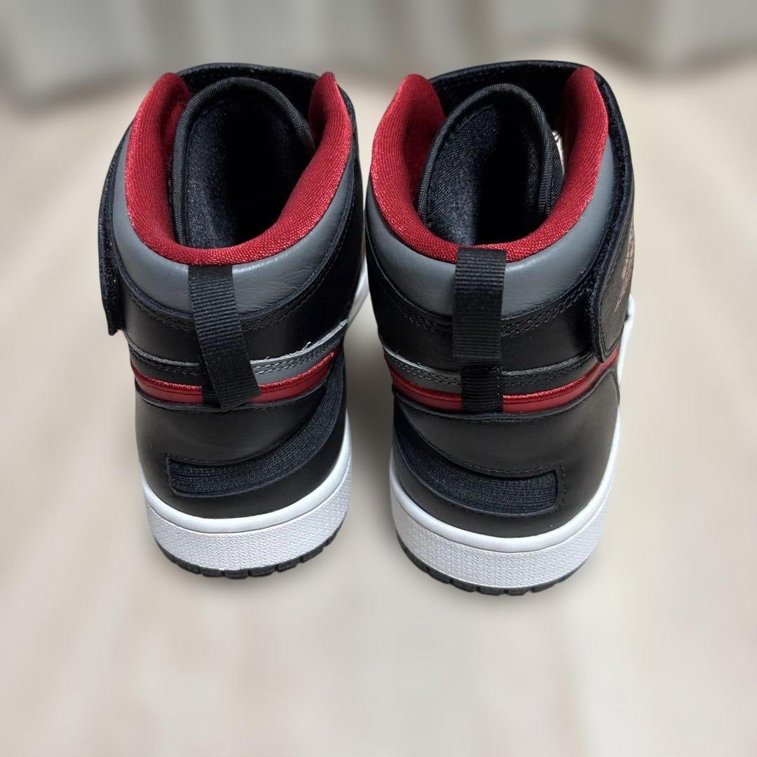シューズ(男性用) NIKE AIR JORDAN 1 HIGH FLYEASE