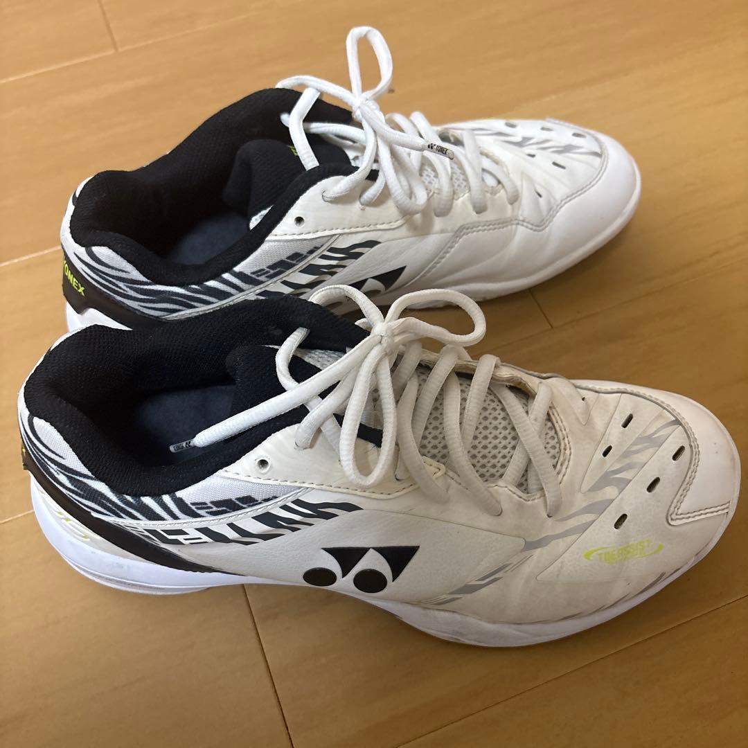 ヨネックス SHB-02LTD バドミントンシューズ 27センチ