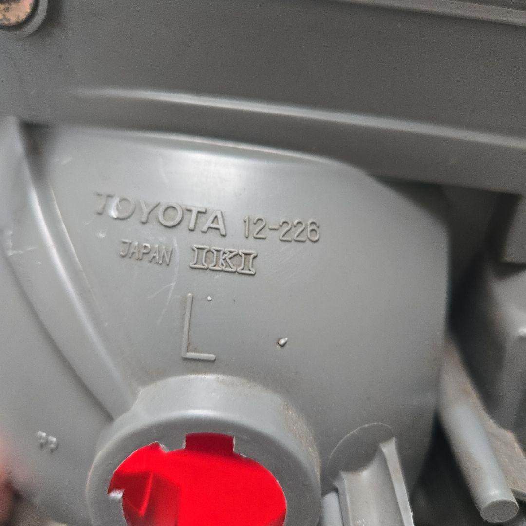 AE86トレノリヤテールランプ ひだりのみ