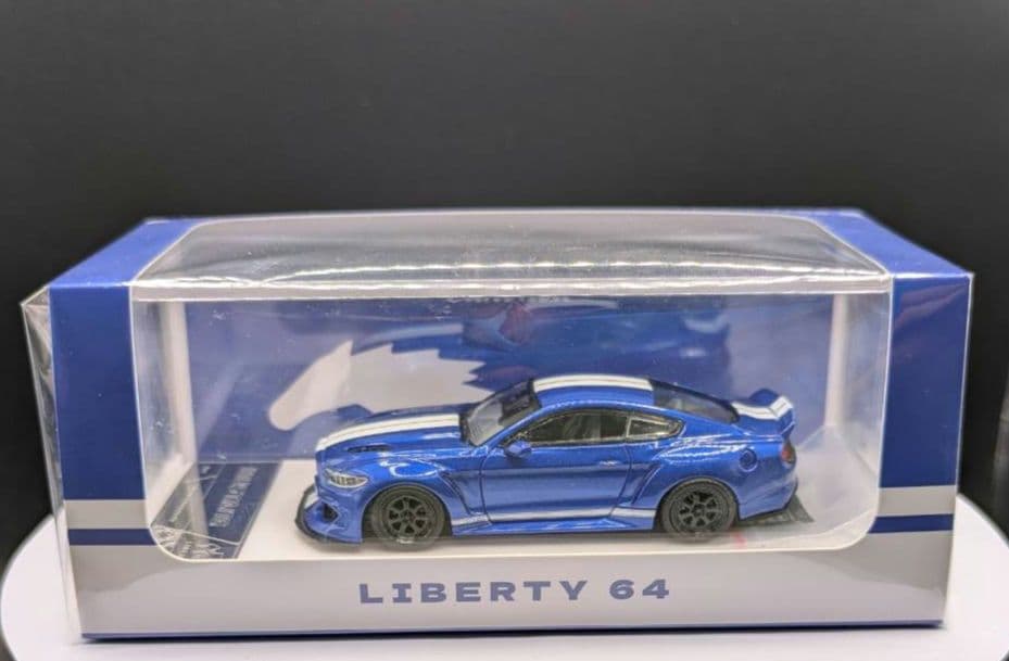 リバティ1/64 フォード ムスタング ワイドボディ