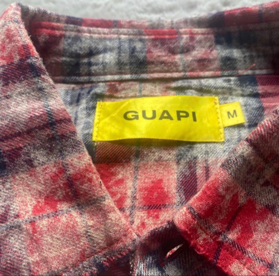 guapiラインストーンシャツ　Mサイズ赤