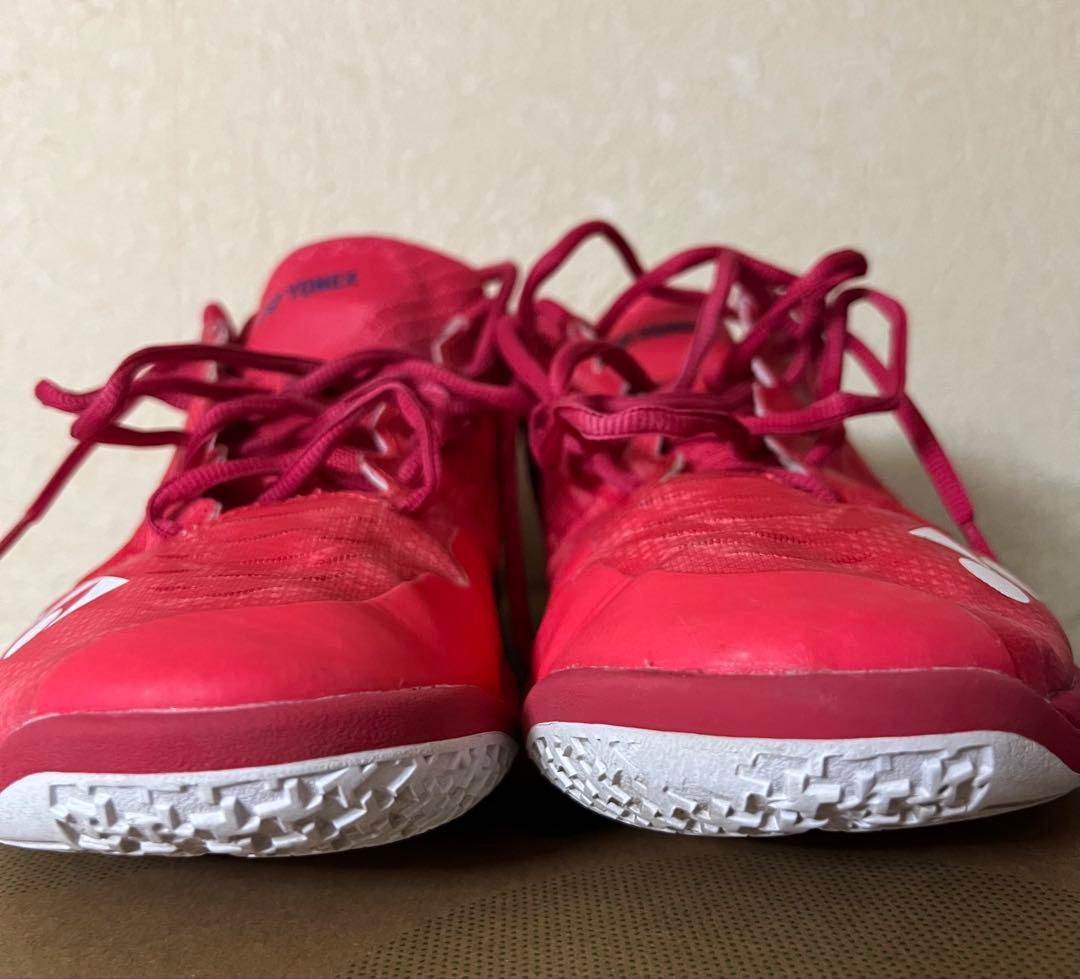 YONEX AERUS レッド バドミントンシューズ