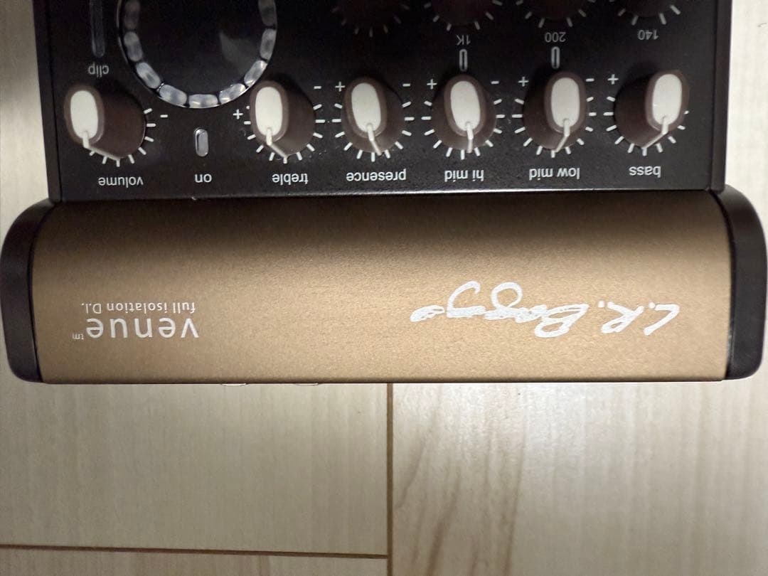 配信機器・PA機器・レコーディング機器 L.R. Baggs venue