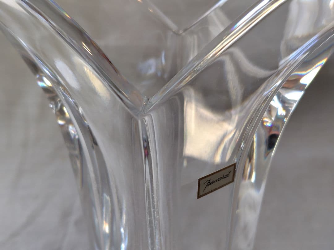Baccarat クリスタル花瓶　　　　　　フラワーベース　バカラシール付き
