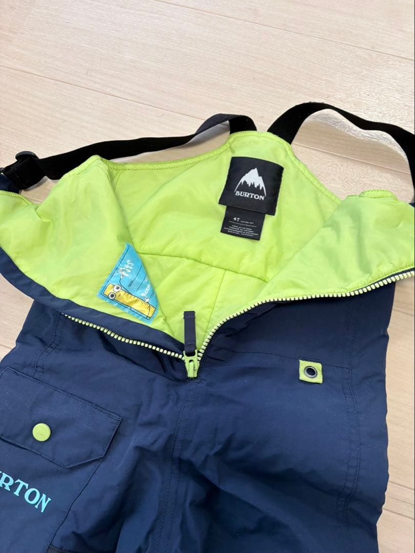BURTON キッズオーバーオール　スキー　スノボ　104サイズ