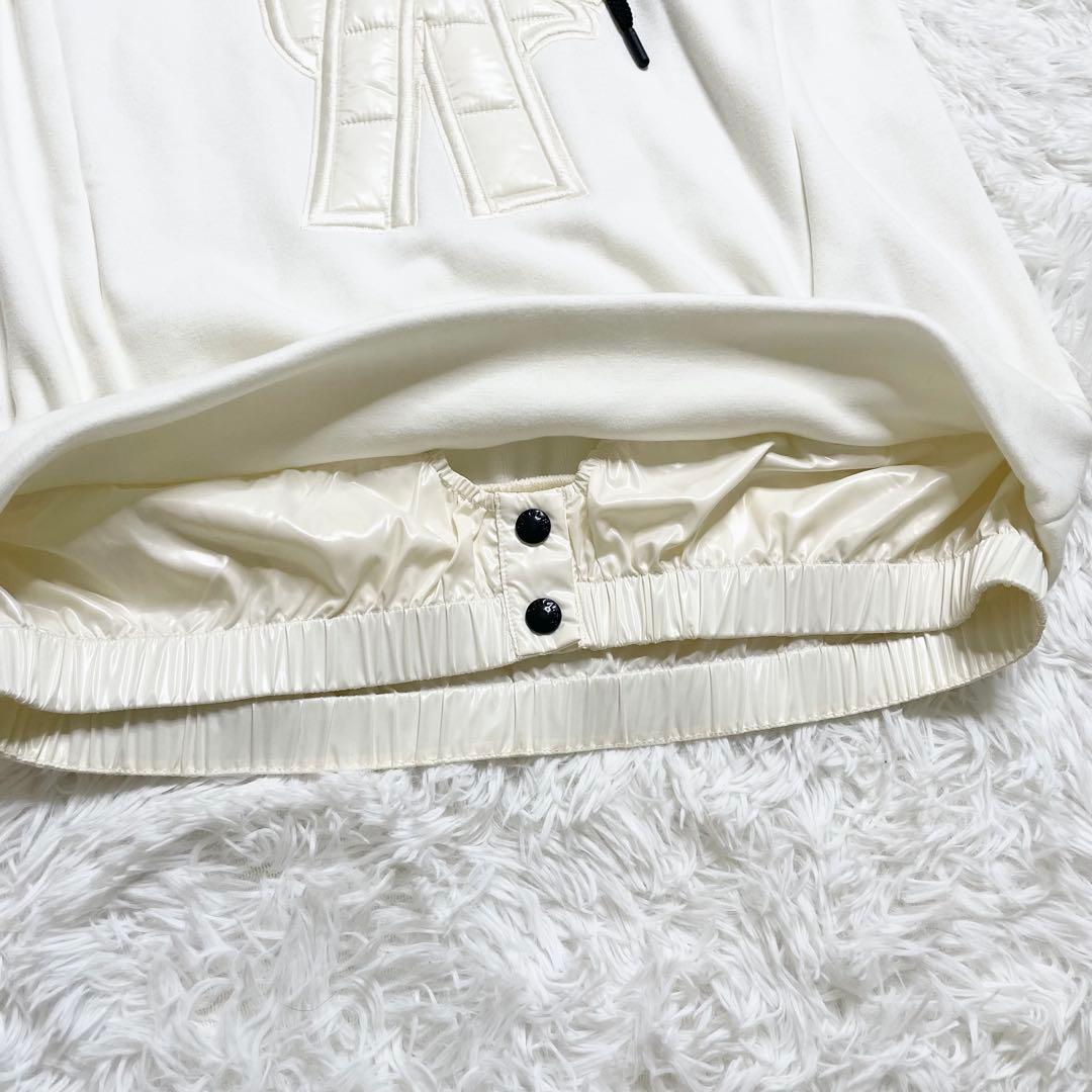 モンクレール　ダウン パーカー MAGLIA ホワイト アイボリー フード
