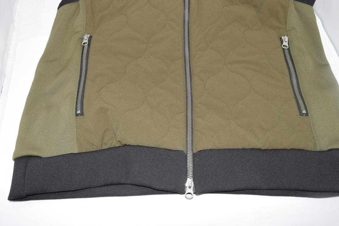 新品☆ダンスウィズドラゴン ドライ&フリーモーションキルト ベスト☆カーキ☆XL