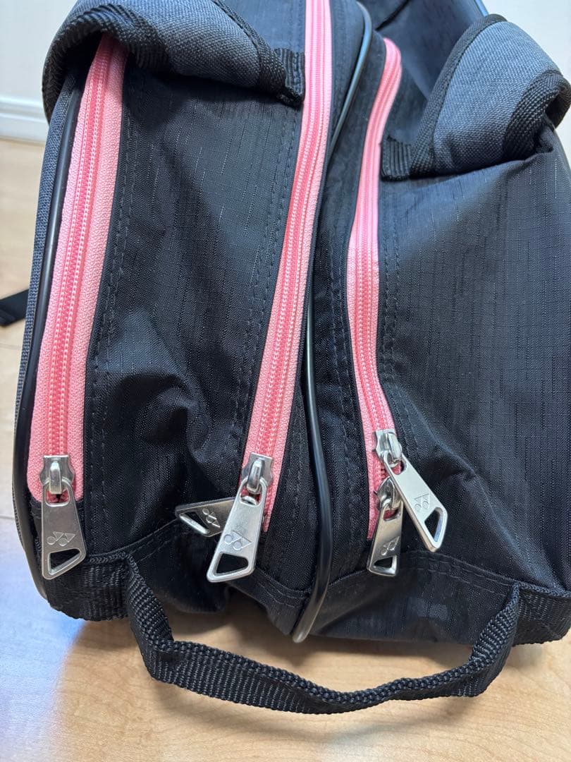 YONEX ラケットバッグ 　BAG2132R　 黒/ライトピンク　美品　6本用