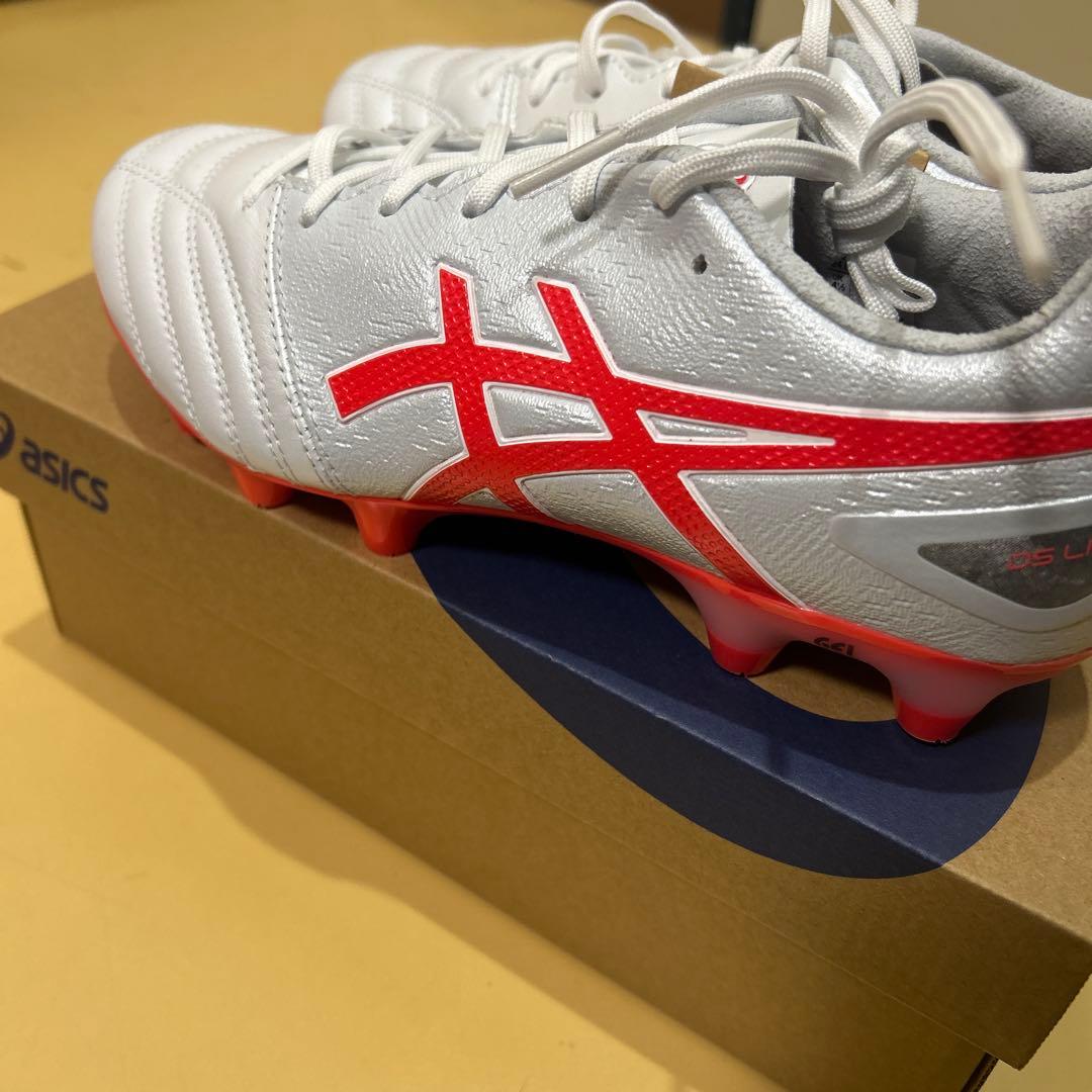 asics DS LIGHT 未使用 タグあり 箱あり サッカースパイク