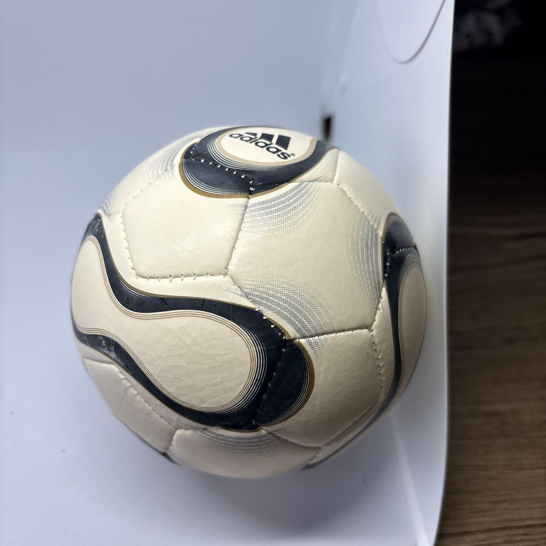 adidas サッカーボール ホワイト/ブラック