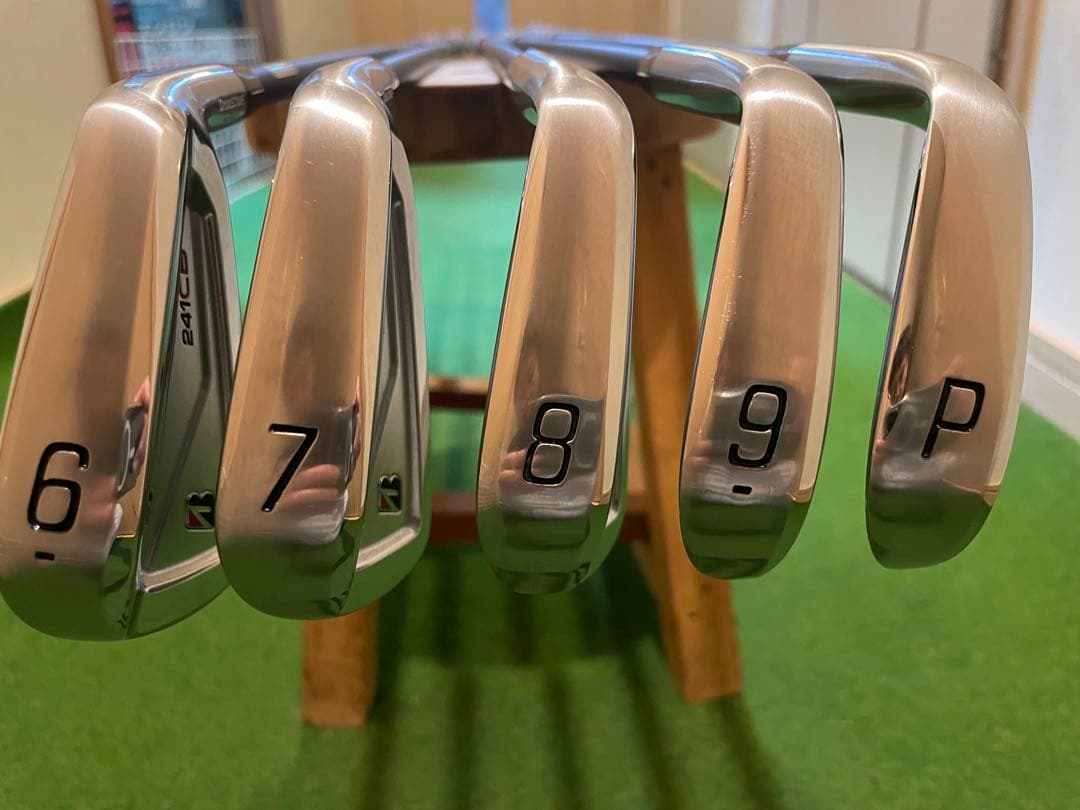 値下中！ 美品 ブリヂストン 241CB アイアン 純正 TRAVIL 95