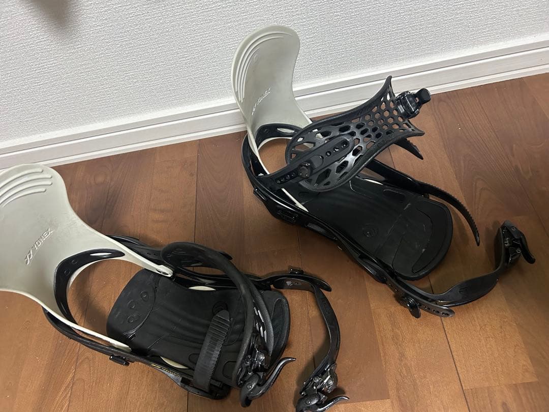 ヨネックス　スノーボード　ビンディング