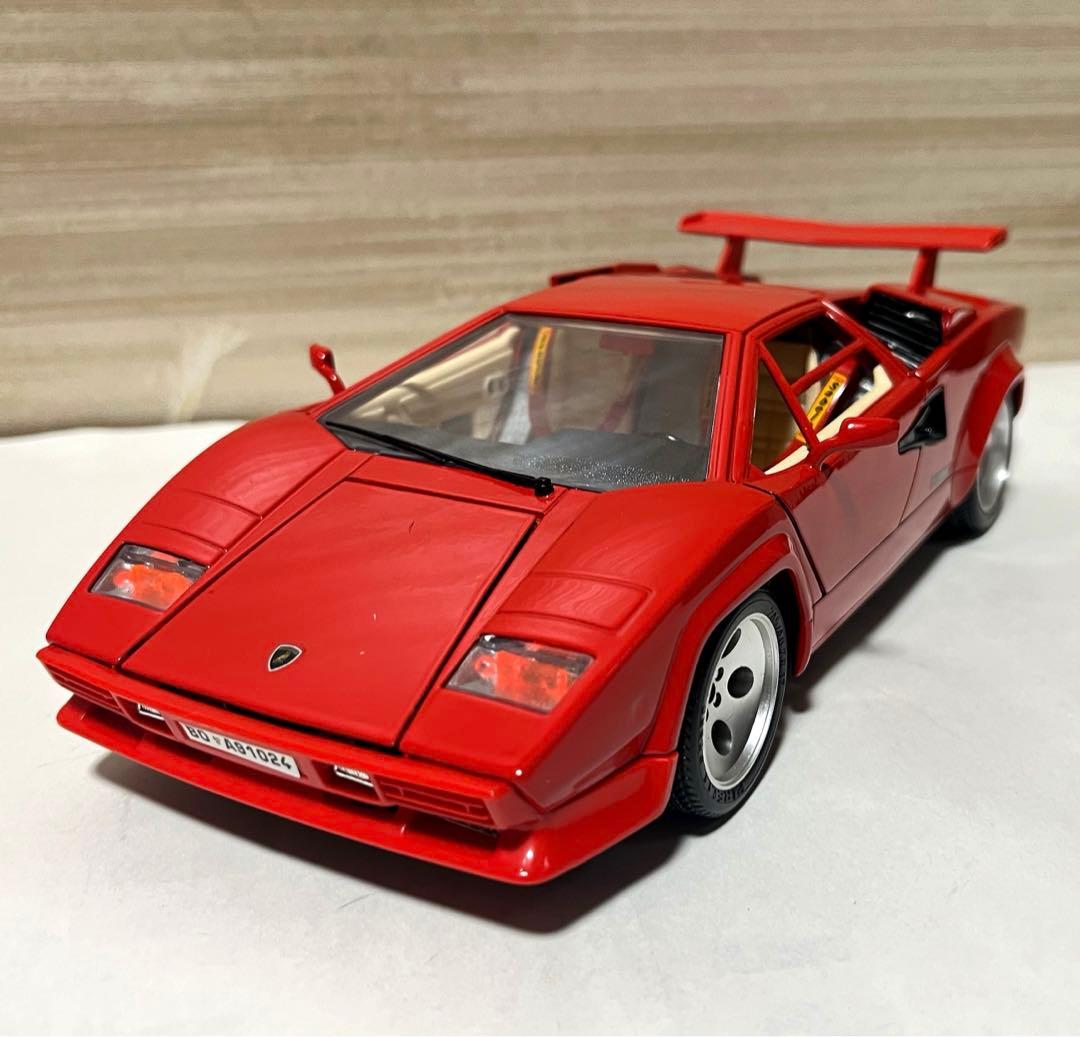 ブラーゴ 1/18 ランボルギーニ カウンタック　レッド