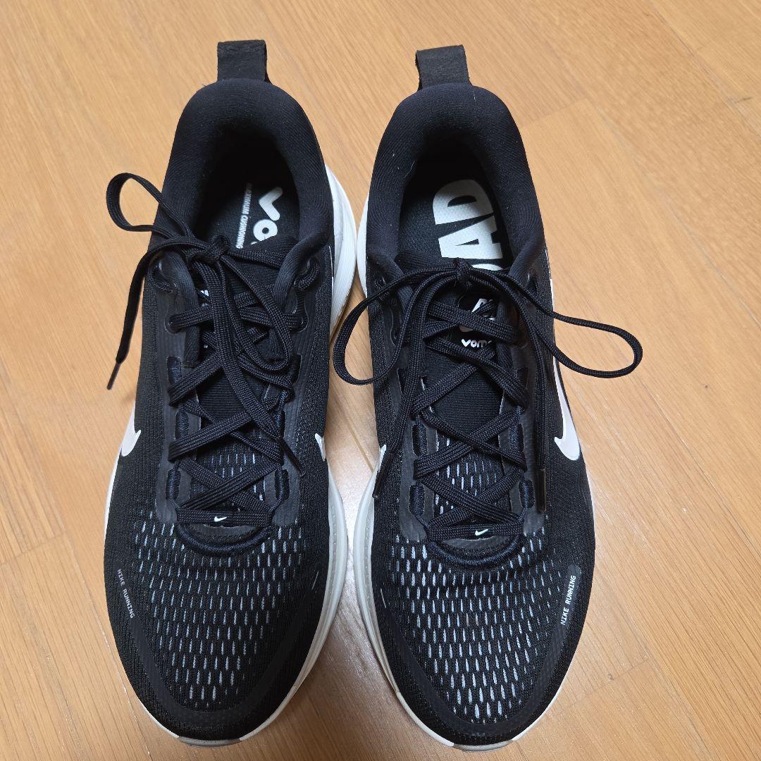 NIKE ナイキ VOMERO 18 26.5cm 黒 メンズ