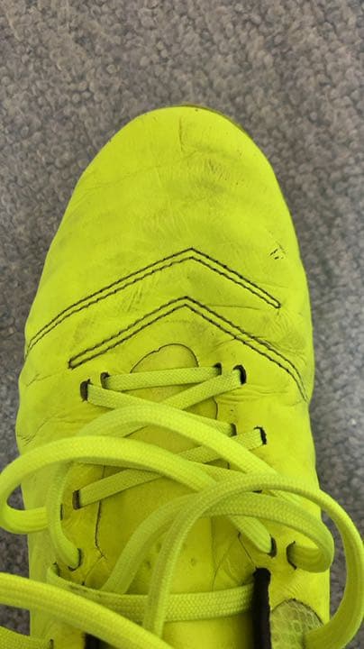 サッカー スパイク ティエンポ6 FG 25.0