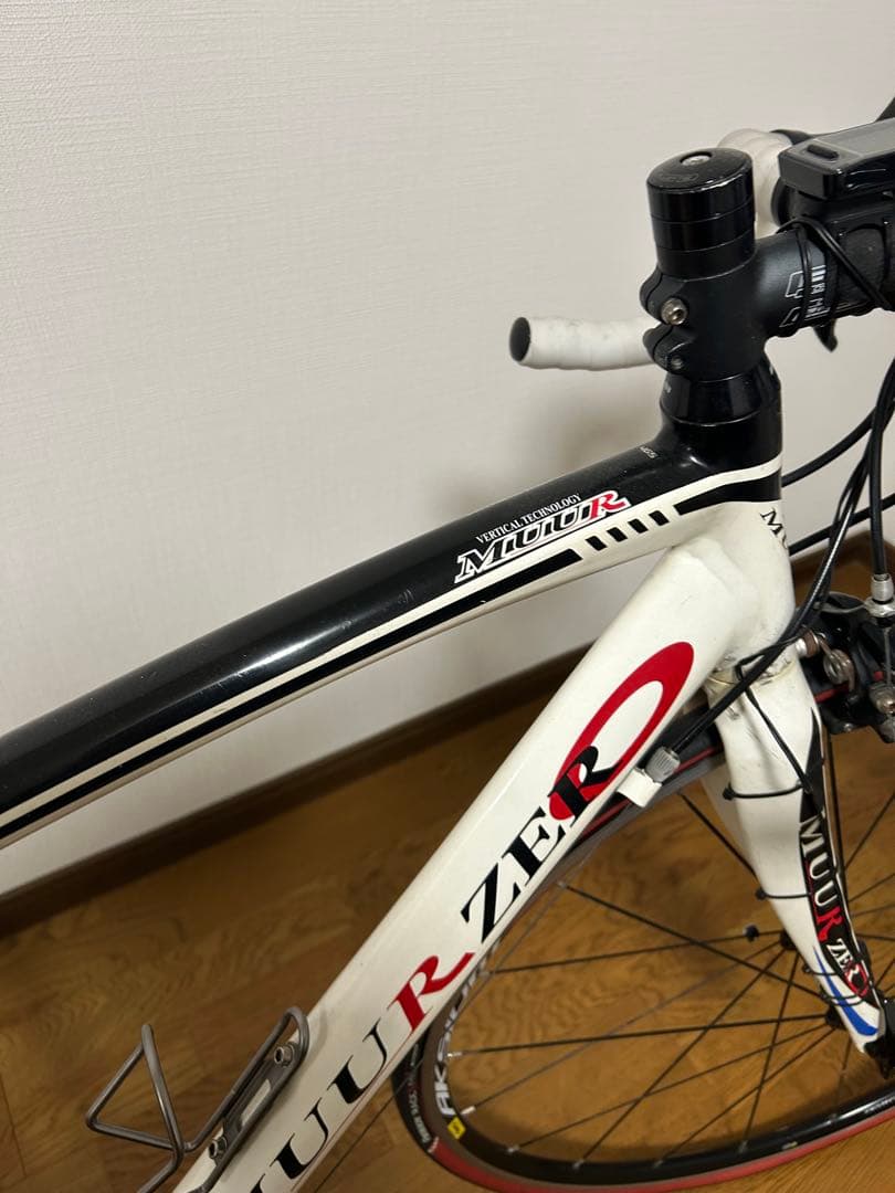 ロードバイク　MUUR ZERO