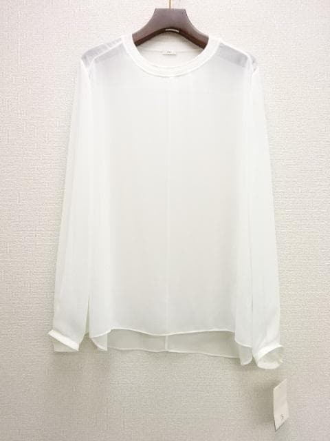 新品タグ付き　IENA　シアーシフォン リブネックブラウス　白　25SS