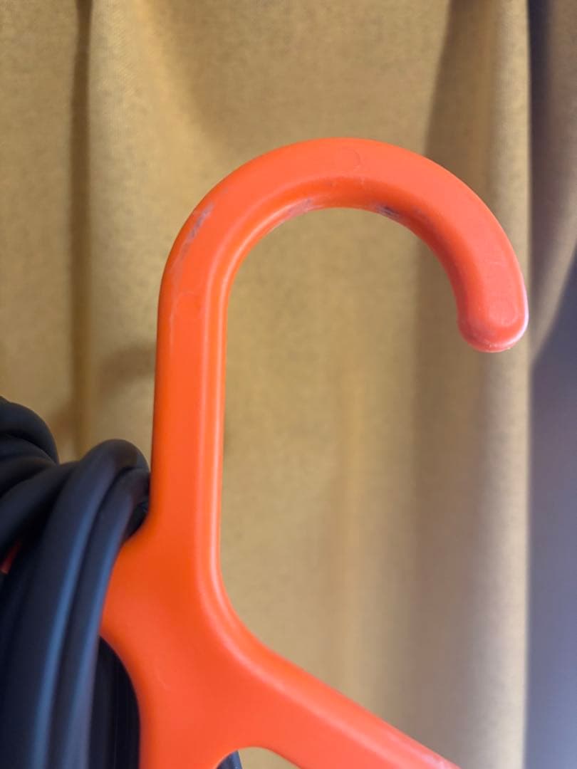 FLOS メイデイ　MAY DAY オレンジ