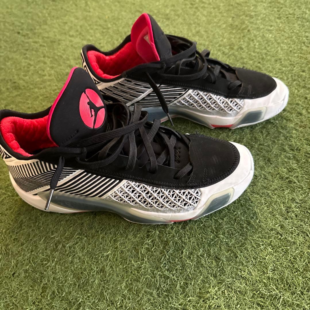 Jordan 38 ローカット　バスケットボールシューズ 綺麗