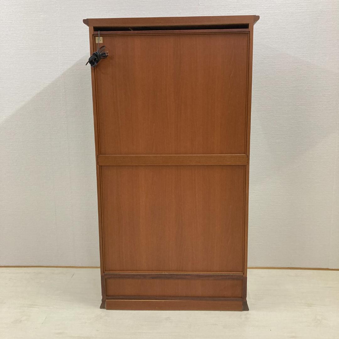 東海家具　照明付き　コレクションケース　飾り棚　キャビネット　クラシック