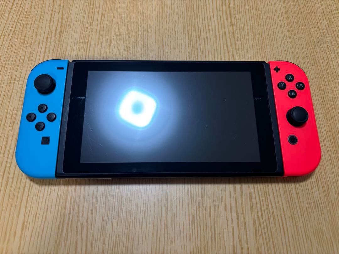 【最終値下げ中！】Nintendo Switch 本体 + ジョイコンセット