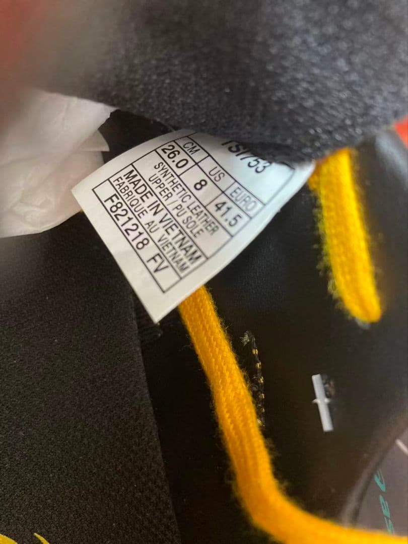 ASICS サッカーシューズ イエロー　26cm