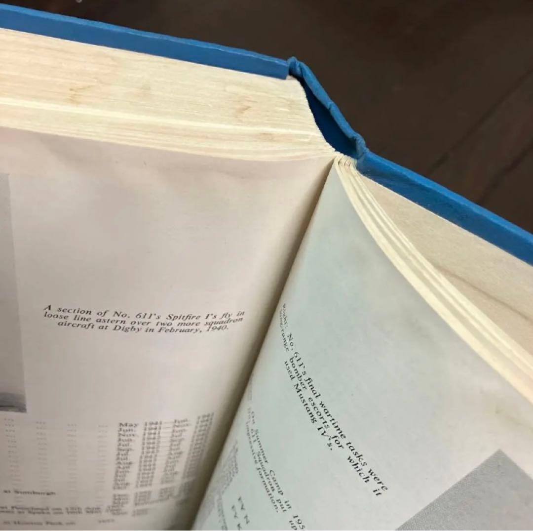 古書　大型本　洋書「イギリス空軍の戦闘機隊とその航空機」