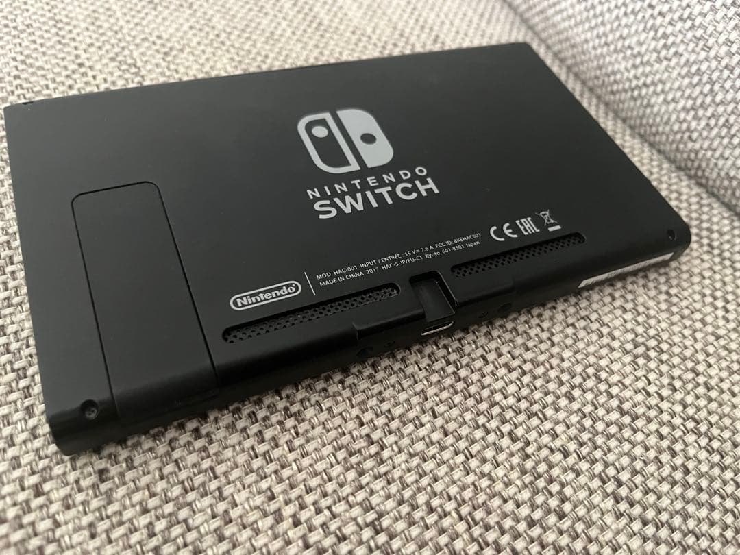 Nintendo Switch 本体セット、Joy-Con、携帯ポーチ
