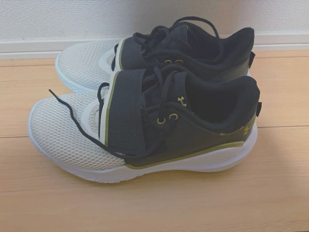 UNDER ARMOUR UA Flow FUTR X バスケットボールシューズ