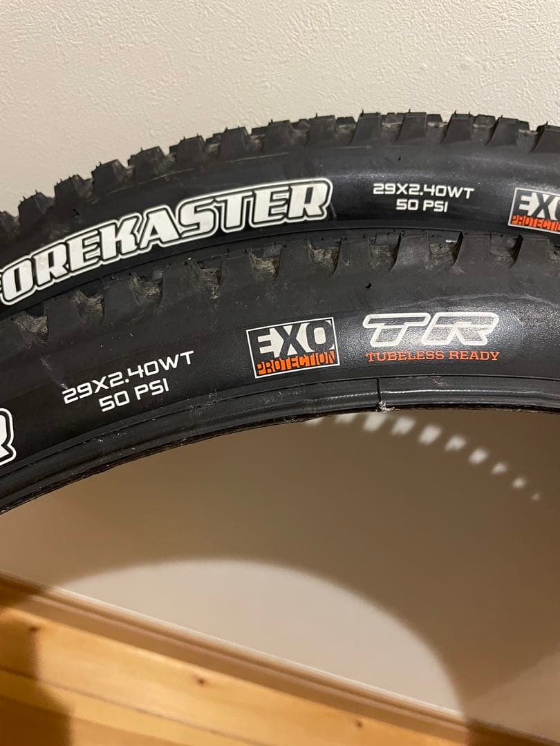 maxxis forekaster フォーキャスター　29×2.4