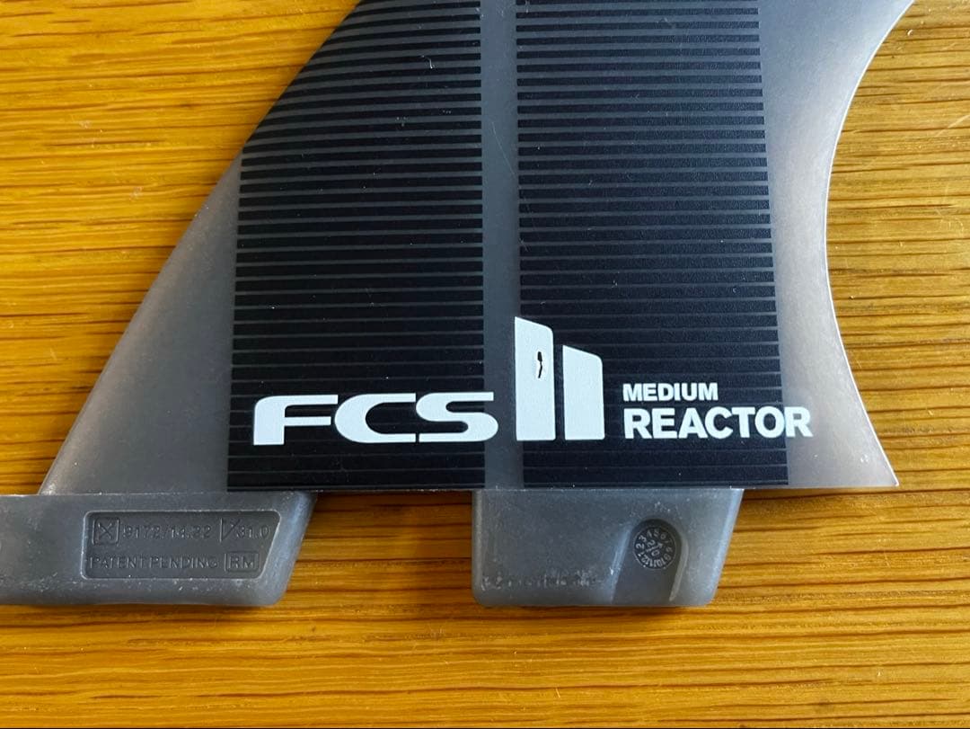 K*⭐様 FCS2 REACTOR Mサイズ　ネオグラス