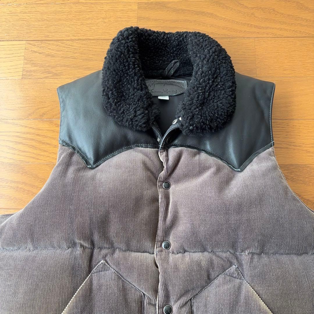 Rocky Mountain Featherbed ダウンベスト コーデュロイ