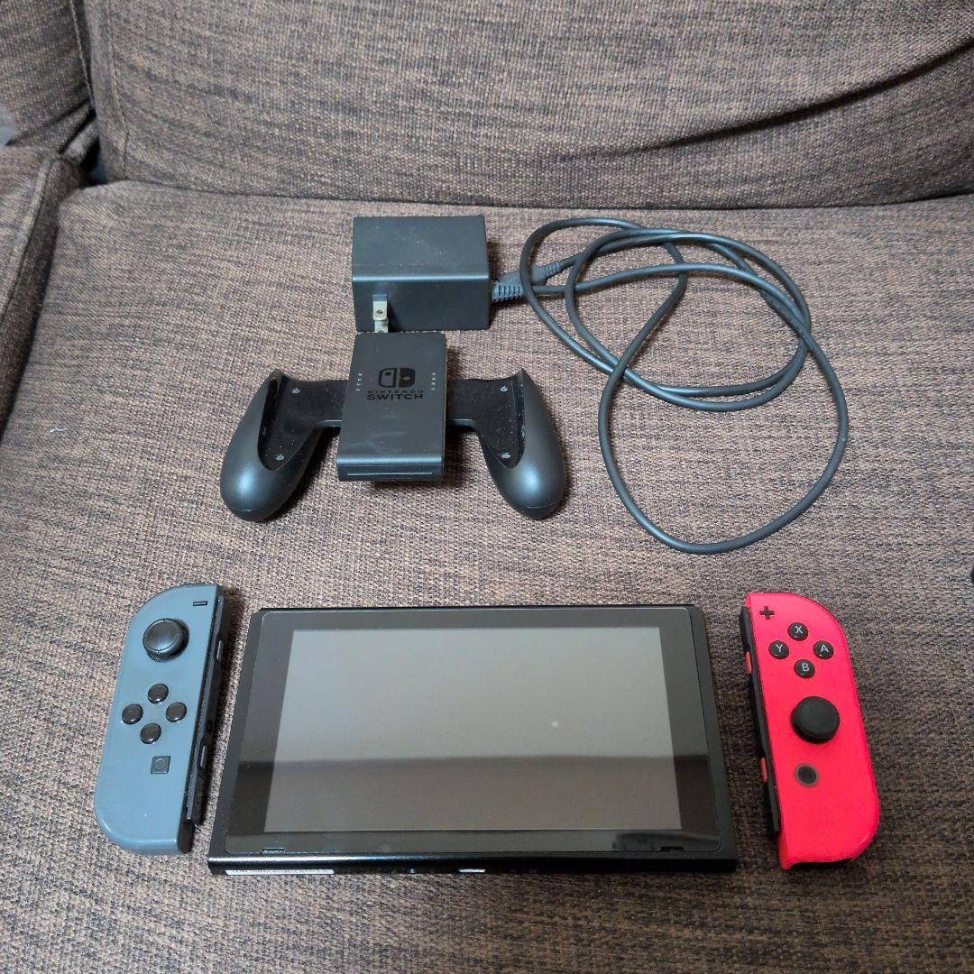 Nintendo Switch 本体 Joy-Con付き(訳あり)